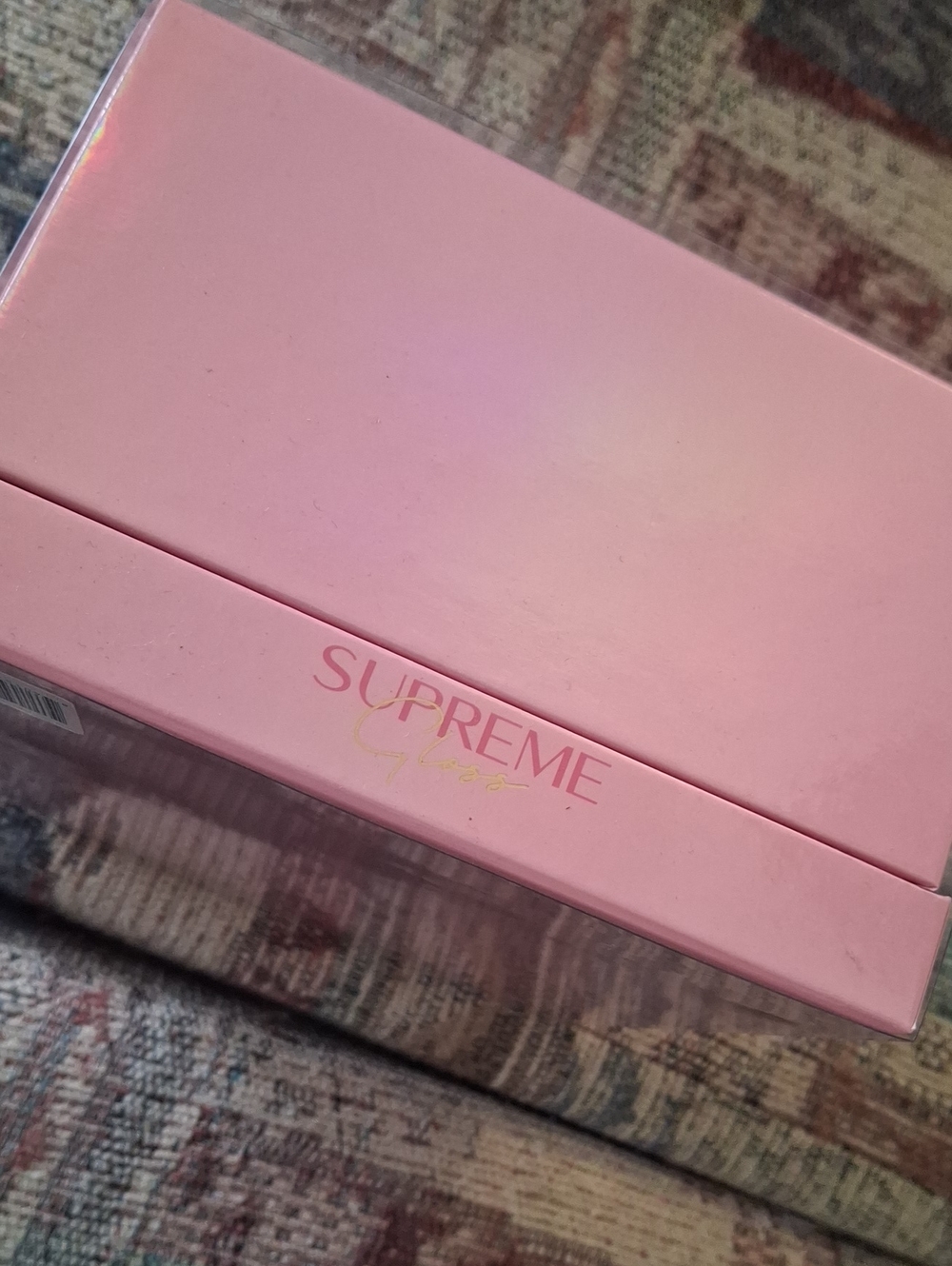 Jeffree Supreme Gloss Display